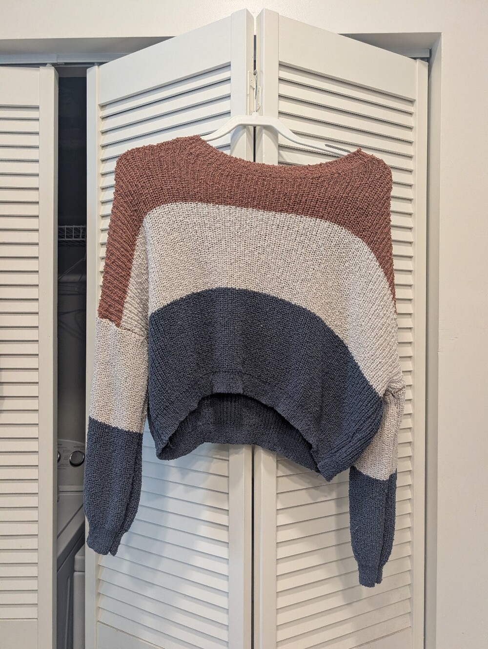 Debut Colorblock Cropped Knit Sweater - Rust, Cream & Blue Gray Size Medium